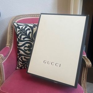 COPY - GUCCI GG Supreme Bee Tote NEW IN BOX WITH BAG.